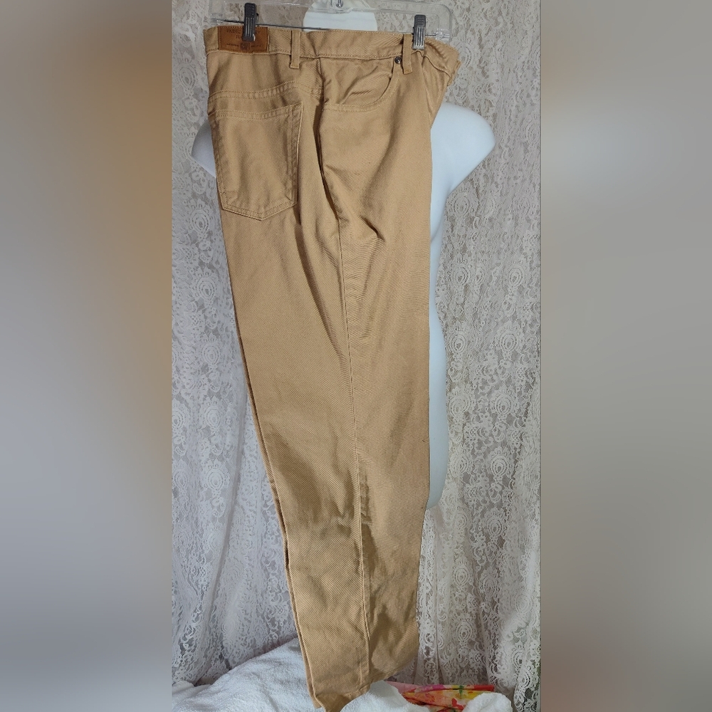 Faded Glory Jeans In gold 100% Cotton Relaxed Fit